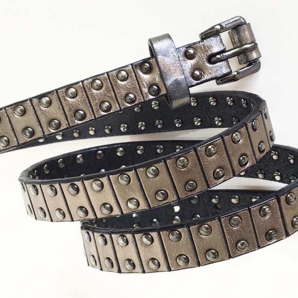 BURBERRY Metallic Studded Skinny Leather Belt - Picture 11 of 11